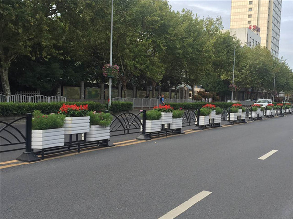 道路護(hù)欄